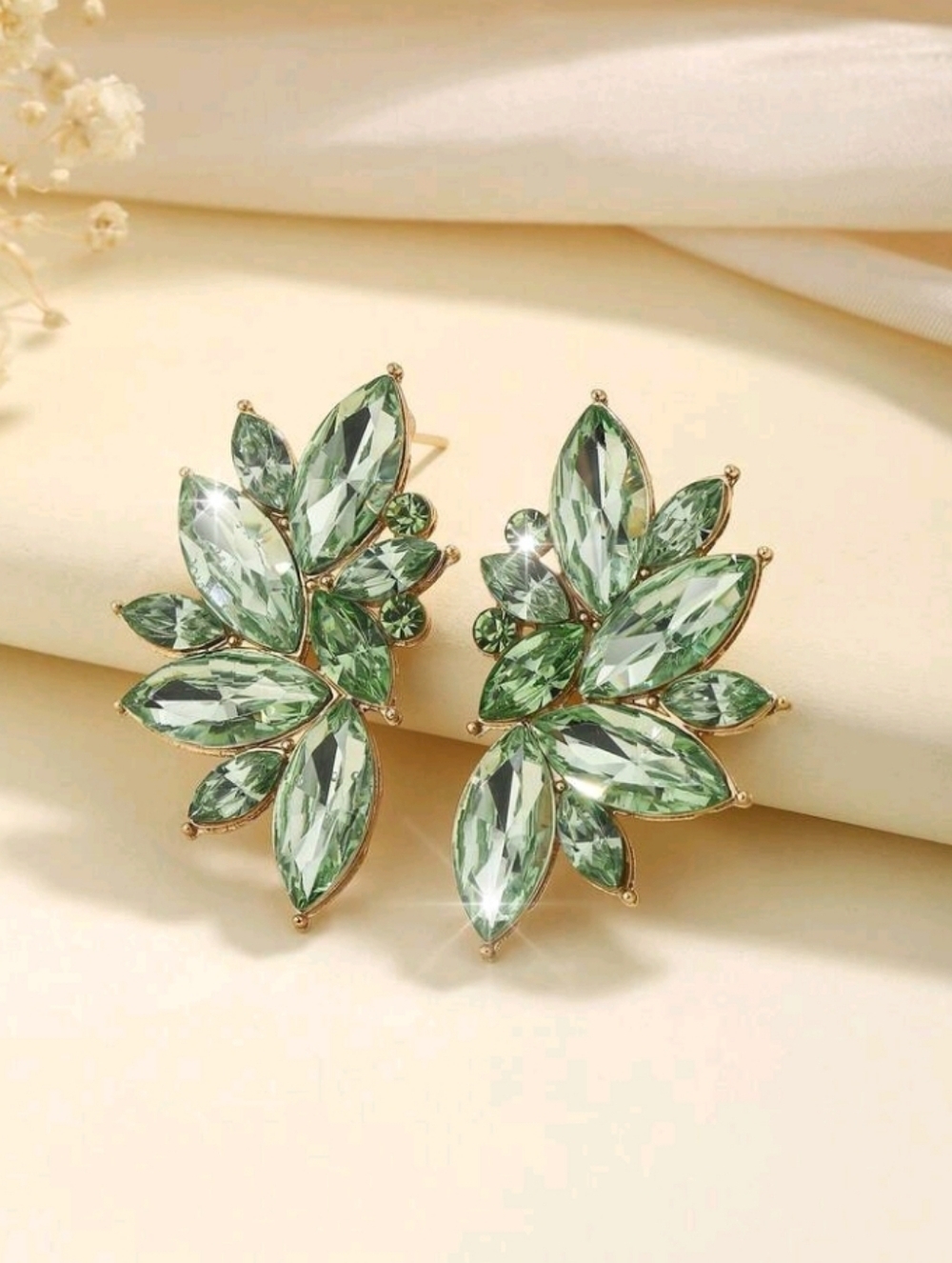 Elegant Green Rhinestone Leaf Cluster Earrings